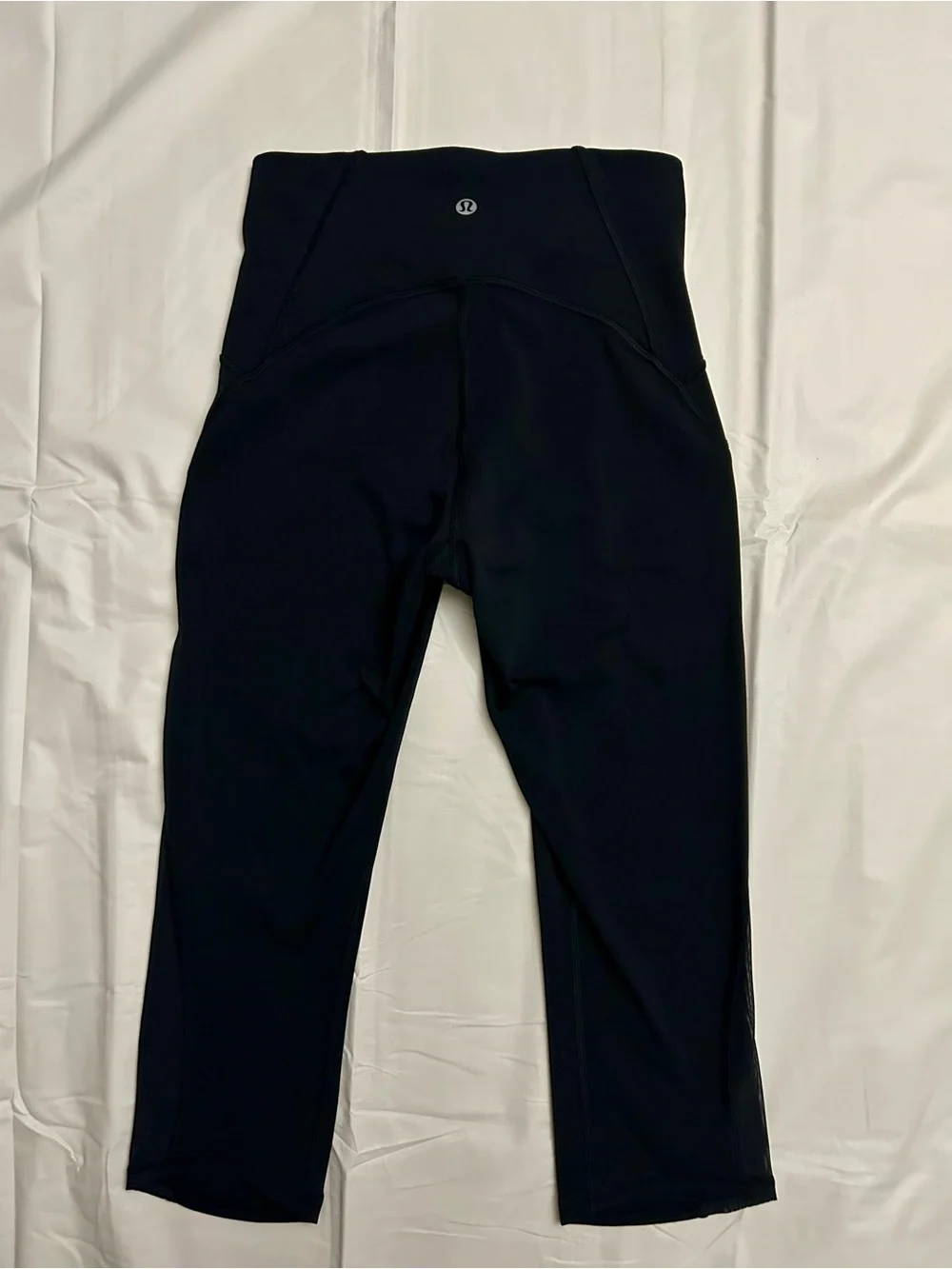 Lululemon Black Athletic Capri Leggings Size 0